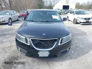 2011 Saab 9-5 Turbo4 z VIN YS3GN4AR2B4007492, wystawiony jako IAAI lot #41936448 z przebiegiem 106 750 mil mil oraz . Historia ofert i sprzedaży dostępna na DreamBid. Obrazek 6.