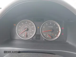 2006 Volvo S40 2.4L с VIN YV1MS382X62188262, выставлен на аукционе IAAI как лот 42384063 с пробегом 85 285 миль миль и . История ставок и продаж доступна на DreamBid. Изображение 7.