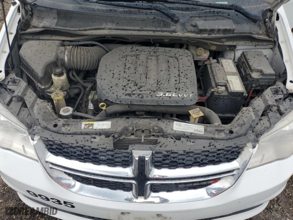 2018 Dodge Grand Caravan SE with VIN 2C7WDGBGXJR363479, listed as a Copart auction lot 50755495 with 239,265 mi miles and Clean Title. Bid and sale history available at carsss.com. Image 11.