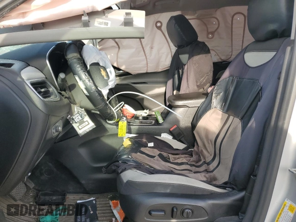 2020 Chevrolet Equinox LS z VIN 2GNAXHEV6L6171261, wystawiony jako Copart lot #49866745 z przebiegiem 218 045 mil mil oraz Szkoda całkowita • Salvage title. Historia ofert i sprzedaży dostępna na DreamBid. Obrazek 7.