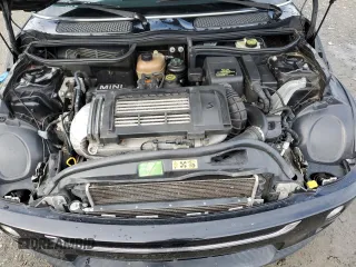2003 MINI Hardtop S with VIN WMWRE33433TD70970, listed as a Copart auction lot 46120835 with 80,118 mi miles and Salvage Title. Bid and sale history available at DreamBid. Image 11.