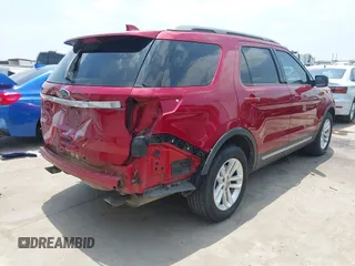 2017 Ford Explorer XLT z VIN 1FM5K7D84HGB14106, wystawiony jako IAAI lot #42285520 z przebiegiem 109 716 mil mil oraz . Historia ofert i sprzedaży dostępna na DreamBid. Obrazek 4.
