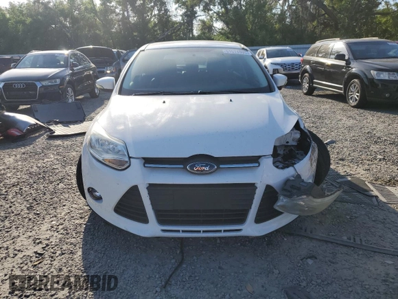 2013 Ford Focus SE with VIN 1FADP3K29DL142967, listed as a Copart auction lot 51574905 with 183,899 mi miles and Salvage Title. Bid and sale history available at DreamBid. Image 5.