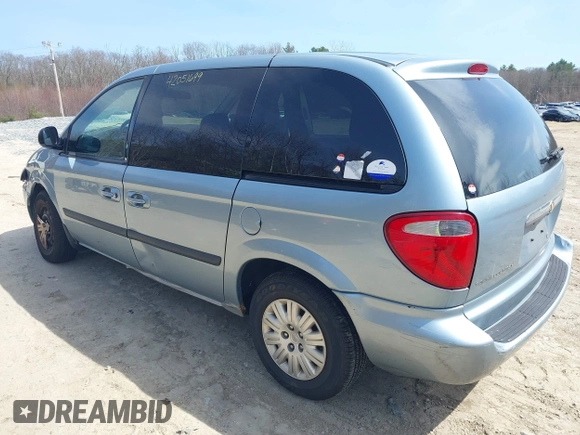 2005 Chrysler Town & Country with VIN 1C4GP45R35B391570, listed as a IAAI auction lot 42051699 with 92,278 mi miles. Bid and sale history available at carsss.com. Image 3.