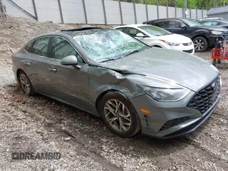 2020 Hyundai Sonata SEL z VIN 5NPEF4JA4LH046215, wystawiony jako IAAI lot #42208864 z przebiegiem 34 323 mil mil oraz . Historia ofert i sprzedaży dostępna na DreamBid. Obrazek 1.