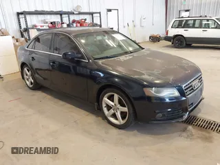 2010 Audi A4 Premium Plus z VIN WAUFFAFL3AN037898, wystawiony jako IAAI lot #42476793 z przebiegiem 111 689 mil mil oraz . Historia ofert i sprzedaży dostępna na DreamBid. Obrazek 1.