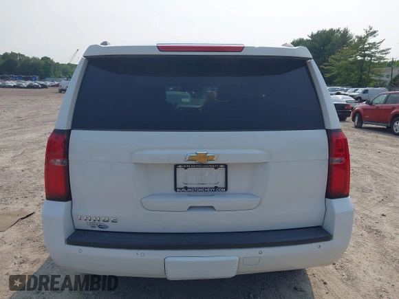 2017 Chevrolet Tahoe LT z VIN 1GNSKBKC2HR330422, wystawiony jako IAAI lot #42419205 z przebiegiem 136 444 mil mil oraz . Historia ofert i sprzedaży dostępna na DreamBid. Obrazek 16.