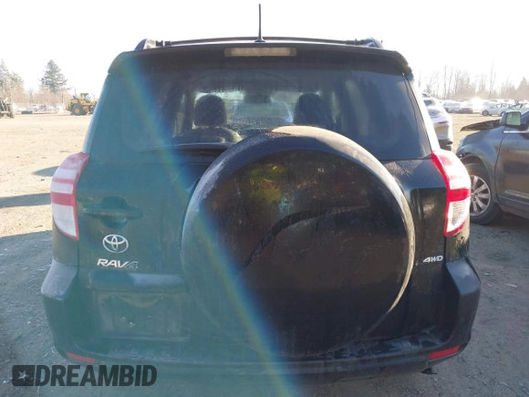 2011 Toyota RAV4 Limited z VIN 2T3DF4DV7BW082742, wystawiony jako IAAI lot #41382022 z przebiegiem 110 021 mil mil oraz . Historia ofert i sprzedaży dostępna na DreamBid. Obrazek 16.