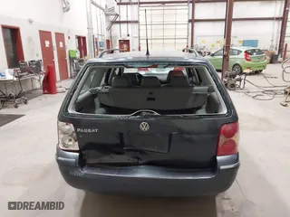 2003 Volkswagen Passat GLS with VIN WVWVD63B63E368748, listed as a IAAI auction lot 42022512 with 130,038 mi miles. Bid and sale history available at carsss.com. Image 16.