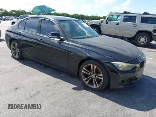 2012 BMW 3 Series 328i с VIN WBA3A5C51CF259321, выставлен на аукционе IAAI как лот 42539250 с пробегом 106 306 миль миль и . История ставок и продаж доступна на DreamBid. Изображение 1.