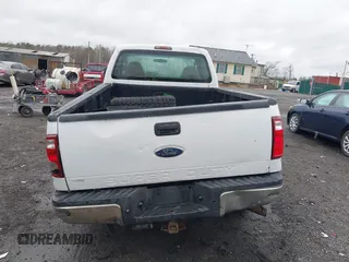 2008 Ford F-250 XL z VIN 1FTSF21RX8EE28091, wystawiony jako IAAI lot #41854496 z przebiegiem 221 483 mil mil oraz . Historia ofert i sprzedaży dostępna na DreamBid. Obrazek 17.