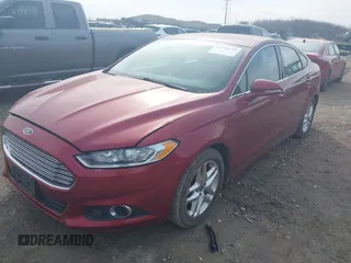 2013 Ford Fusion SE with VIN 3FA6P0HR6DR125606, listed as a IAAI auction lot 41778720 with 196,786 mi miles. Bid and sale history available at carsss.com. Image 2.