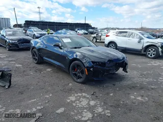 2022 Chevrolet Camaro 1LT with VIN 1G1FB1RX4N0116246, listed as a IAAI auction lot 41596435 with 34,863 mi miles. Bid and sale history available at carsss.com. Image 1.