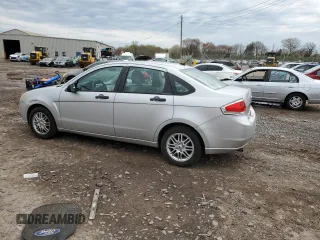 2009 Ford Focus SE with VIN 1FAHP35NX9W144711, listed as a Copart auction lot 53132105 with 108,678 mi miles and Clean Title. Bid and sale history available at carsss.com. Image 2.