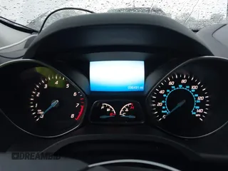 2016 Ford Escape SE with VIN 1FMCU0GX4GUC23998, listed as a IAAI auction lot 41917522 with 96,491 mi miles and . Bid and sale history available at carsss.com. Image 7.