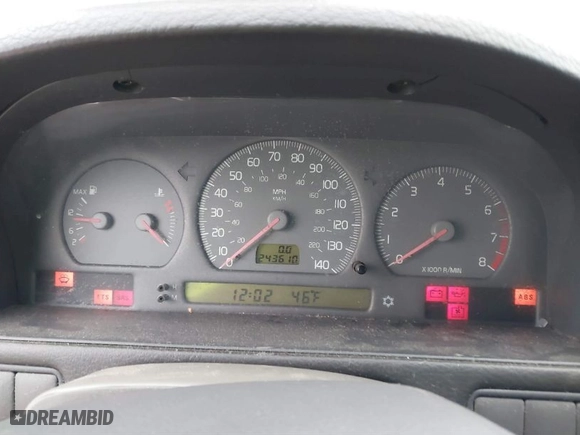 1999 Volvo S70 with VIN YV1LS55A1X1602832, listed as a IAAI auction lot 41419464 with 243,610 mi miles. Bid and sale history available at carsss.com. Image 7.