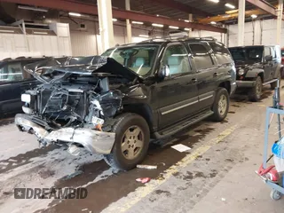 2004 Chevrolet Tahoe LS with VIN 1GNEC13TX4R300419, listed as a IAAI auction lot 41848279 with 38,252 mi miles. Bid and sale history available at carsss.com. Image 2.