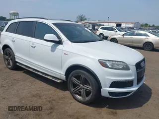 2014 Audi Q7 S line Prestige z VIN WA1DGAFE9ED004340, wystawiony jako IAAI lot #42426639 z przebiegiem 128 793 mil mil oraz . Historia ofert i sprzedaży dostępna na DreamBid. Obrazek 1.