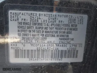 2016 Nissan Sentra SV with VIN 3N1AB7AP5GY272260, listed as a IAAI auction lot 41610017 with 140,115 mi miles. Bid and sale history available at carsss.com. Image 9.