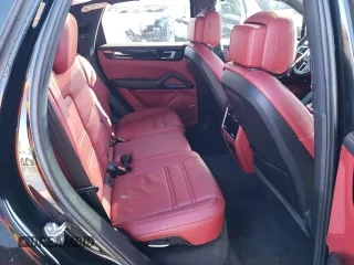 2019 Porsche Cayenne S z VIN WP1AB2AY4KDA64101, wystawiony jako Copart lot #36533063 z przebiegiem Nie podano mil oraz . Historia ofert i sprzedaży dostępna na DreamBid. Obrazek 11.