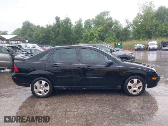 2005 Ford Focus S with VIN 1FAHP34N55W199644, listed as a IAAI auction lot 42351890 with 179,365 mi miles and . Bid and sale history available at DreamBid. Image 13.