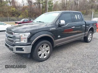 2018 Ford F-150 XL z VIN 1FTEW1EG8JFE53667, wystawiony jako IAAI lot #40853148 z przebiegiem 157 460 mil mil oraz . Historia ofert i sprzedaży dostępna na DreamBid. Obrazek 2.