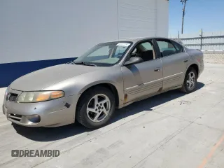 2003 Pontiac Bonneville SE with VIN 1G2HX52KX34177635, listed as a Copart auction lot 60222734 with 303,653 mi miles and Salvage Title. Bid and sale history available at carsss.com. Image 1.