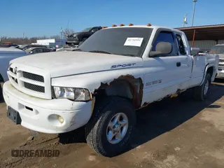 2001 Dodge 1500 with VIN 3B7HF13Z81G238726, listed as a IAAI auction lot 41732555 with 247,014 mi miles. Bid and sale history available at carsss.com. Image 2.