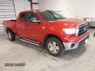 2012 Toyota Tundra z VIN 5TFUY5F19CX212110, wystawiony jako IAAI lot #41394569 z przebiegiem 163 366 mil mil oraz . Historia ofert i sprzedaży dostępna na DreamBid. Obrazek 1.