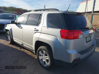 2013 GMC Terrain SLT with VIN 2GKFLUE31D6160269, listed as a IAAI auction lot 40938200 with 201,060 mi miles and . Bid and sale history available at carsss.com. Image 3.