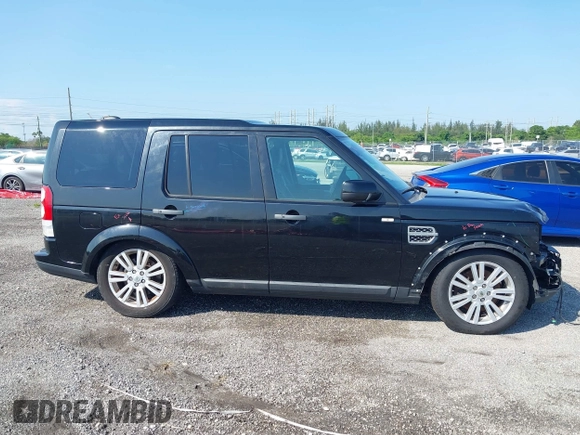 2010 Land Rover LR4 Lux z VIN SALAK2D44AA532072, wystawiony jako IAAI lot #37238544 z przebiegiem 118 089 mil mil oraz . Historia ofert i sprzedaży dostępna na DreamBid. Obrazek 13.