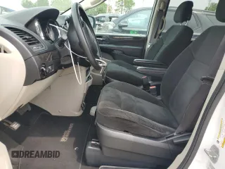 2016 Dodge Grand Caravan SE Plus z VIN 2C4RDGBG4GR243437, wystawiony jako Copart lot #60669095 z przebiegiem 228 518 mil mil oraz Czysty tytuł • Clean title. Historia ofert i sprzedaży dostępna na DreamBid. Obrazek 7.