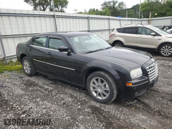 2007 Chrysler 300 Touring with VIN 2C3LK53G57H771707, listed as a Copart auction lot 66577154 with 127,614 mi miles and Clean Title. Bid and sale history available at carsss.com. Image 4.