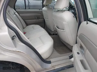 2007 Mercury Grand Marquis LS with VIN 2MEHM75V87X612932, listed as a IAAI auction lot 41697881 with 189,400 mi miles. Bid and sale history available at carsss.com. Image 8.