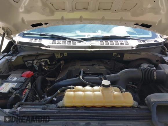 2018 Ford F-150 XL with VIN 1FTEW1CP6JKF36573, listed as a IAAI auction lot 42314415 with 121,240 mi miles and . Bid and sale history available at DreamBid. Image 10.