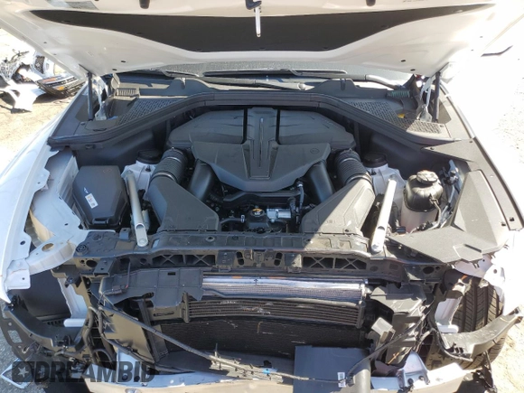 2025 Genesis GV80 Prestige with VIN KMUHEESC1SU250011, listed as a Copart auction lot 46520165 with 2,455 mi miles and Salvage Title. Bid and sale history available at DreamBid. Image 12.