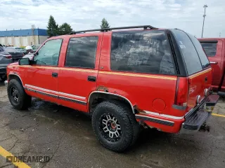 1999 Chevrolet Tahoe Z71 with VIN 1GNEK13R9XJ476615, listed as a Copart auction lot 61312114 with 174,729 mi miles and Clean Title. Bid and sale history available at carsss.com. Image 2.