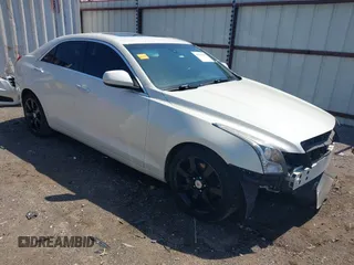 2014 Cadillac ATS Standard RWD z VIN 1G6AA5RA5E0161724, wystawiony jako IAAI lot #41977910 z przebiegiem 81 205 mil mil oraz . Historia ofert i sprzedaży dostępna na DreamBid. Obrazek 1.