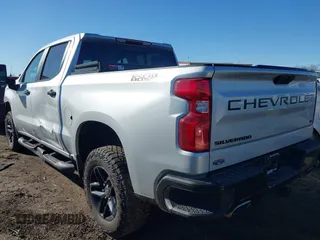 2022 Chevrolet Silverado 1500 LT Trail Boss with VIN 1GCPYFED5NZ121454, listed as a IAAI auction lot 41727229 with 42,302 mi miles and . Bid and sale history available at DreamBid. Image 3.