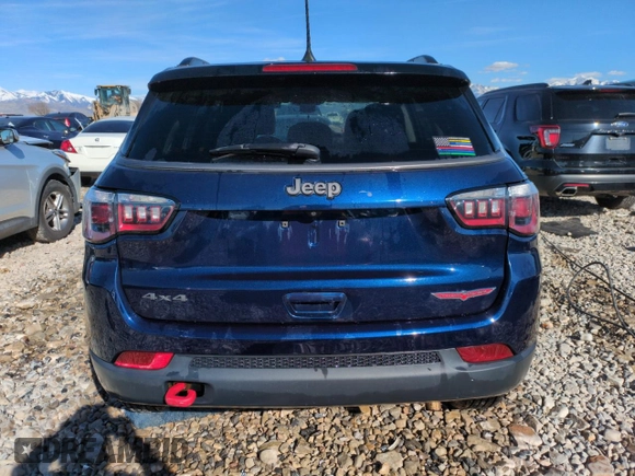 2018 Jeep Compass Trailhawk with VIN 3C4NJDDB4JT210479, listed as a Copart auction lot 50244035 with 11,111 mi miles and Salvage Title. Bid and sale history available at carsss.com. Image 6.