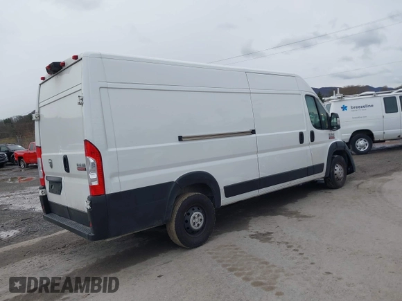 2022 Ram ProMaster Cargo with VIN 3C6MRVJG0NE114716, listed as a IAAI auction lot 40906614 with 164,182 mi miles and . Bid and sale history available at DreamBid. Image 4.