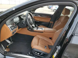 2018 BMW 7 Series M760i xDrive with VIN WBA7H6C53JG614984, listed as a Copart auction lot 73671322 with 28,191 mi miles. Bid and sale history available at carsss.com. Image 7.