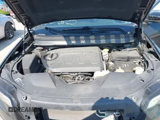 2019 Jeep Cherokee Limited with VIN 1C4PJMDX0KD351884, listed as a IAAI auction lot 42452219 with 112,485 mi miles and . Bid and sale history available at DreamBid. Image 10.