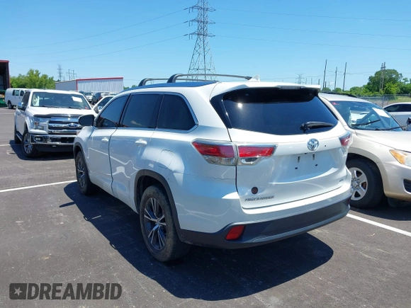 2016 Toyota Highlander XLE z VIN 5TDKKRFHXGS132954, wystawiony jako IAAI lot #42288224 z przebiegiem 153 448 mil mil oraz . Historia ofert i sprzedaży dostępna na DreamBid. Obrazek 3.