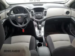 2014 Chevrolet Cruze LS with VIN 1G1PA5SH5E7235982, listed as a Copart auction lot 88424515 with 78,826 mi miles and Salvage Title. Bid and sale history available at carsss.com. Image 8.