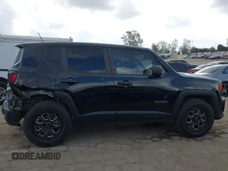 2021 Jeep Renegade Upland z VIN ZACNJDABXMPM49550, wystawiony jako IAAI lot #42121343 z przebiegiem 54 674 mil mil oraz . Historia ofert i sprzedaży dostępna na DreamBid. Obrazek 13.