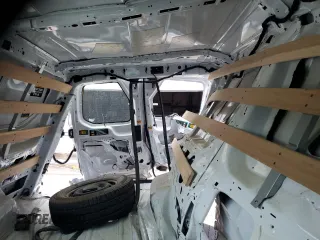2024 Ford Transit Cargo с VIN 1FTBR1Y89RKA87462, выставлен на аукционе Copart как лот 59623925 с пробегом 9 382 миль миль и Списание • Salvage title. История ставок и продаж доступна на DreamBid. Изображение 10.