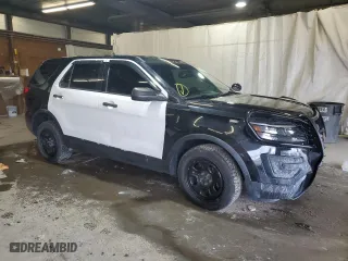 2017 Ford Police Interceptor Utility with VIN 1FM5K8ARXHGD93595, listed as a Copart auction lot 51946155 with 70,698 mi miles and Salvage Title. Bid and sale history available at carsss.com. Image 4.