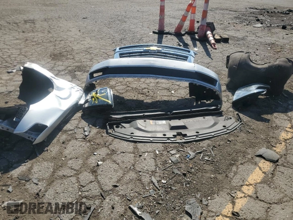 2017 Chevrolet Suburban LT z VIN 1GNSKHKC7HR119543, wystawiony jako Copart lot #54826315 z przebiegiem Nie podano mil oraz Szkoda całkowita • Salvage title. Historia ofert i sprzedaży dostępna na DreamBid. Obrazek 13.