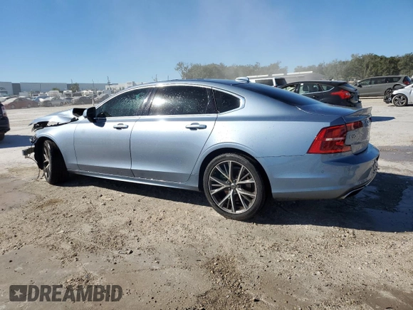 2020 Volvo S90 Momentum z VIN LVYA22MK1LP161953, wystawiony jako Copart lot #81582774 z przebiegiem 26 764 mil mil oraz Nie do naprawy • Non repairable. Historia ofert i sprzedaży dostępna na DreamBid. Obrazek 2.